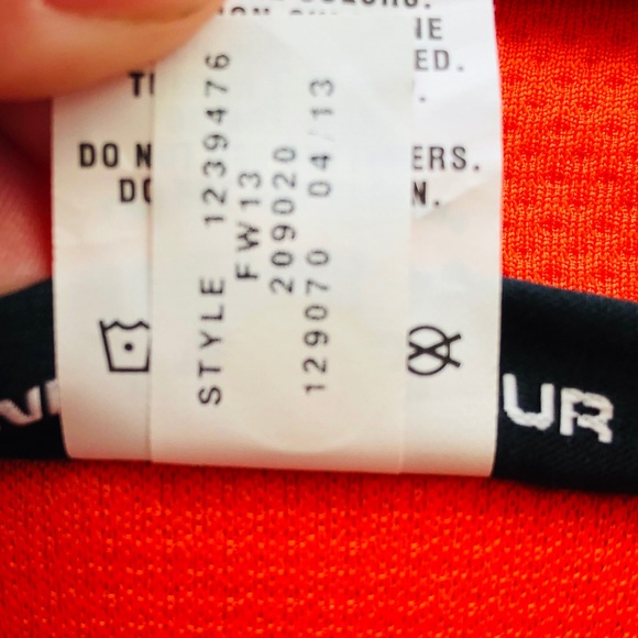 Men’s Under Armour Reflex Warm Up Jacket - Picture 7 of 8